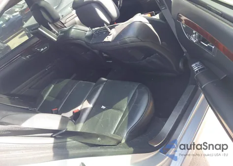 2008 Mercedes-Benz S 63 Amg z USA, uszkodzony, nr VIN WDDNG77X38A144036